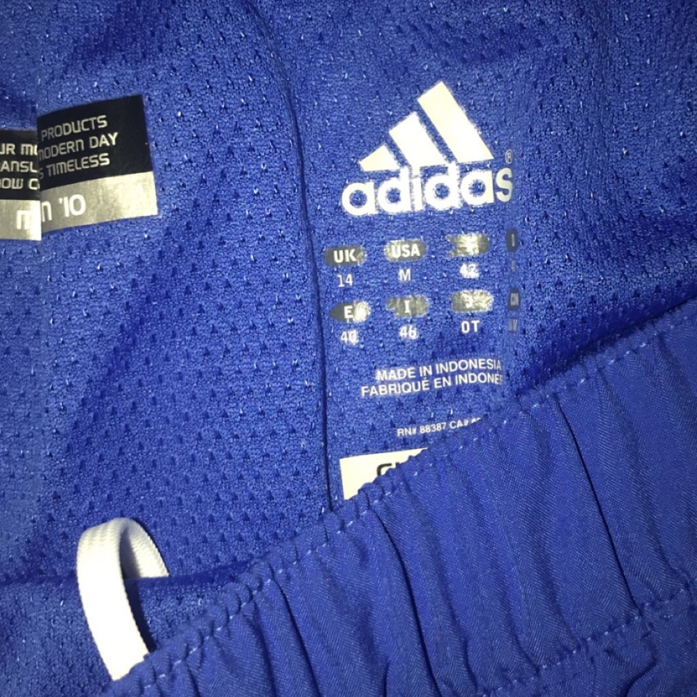 ✨ADIDAS Shorts - Picture 3 of 3